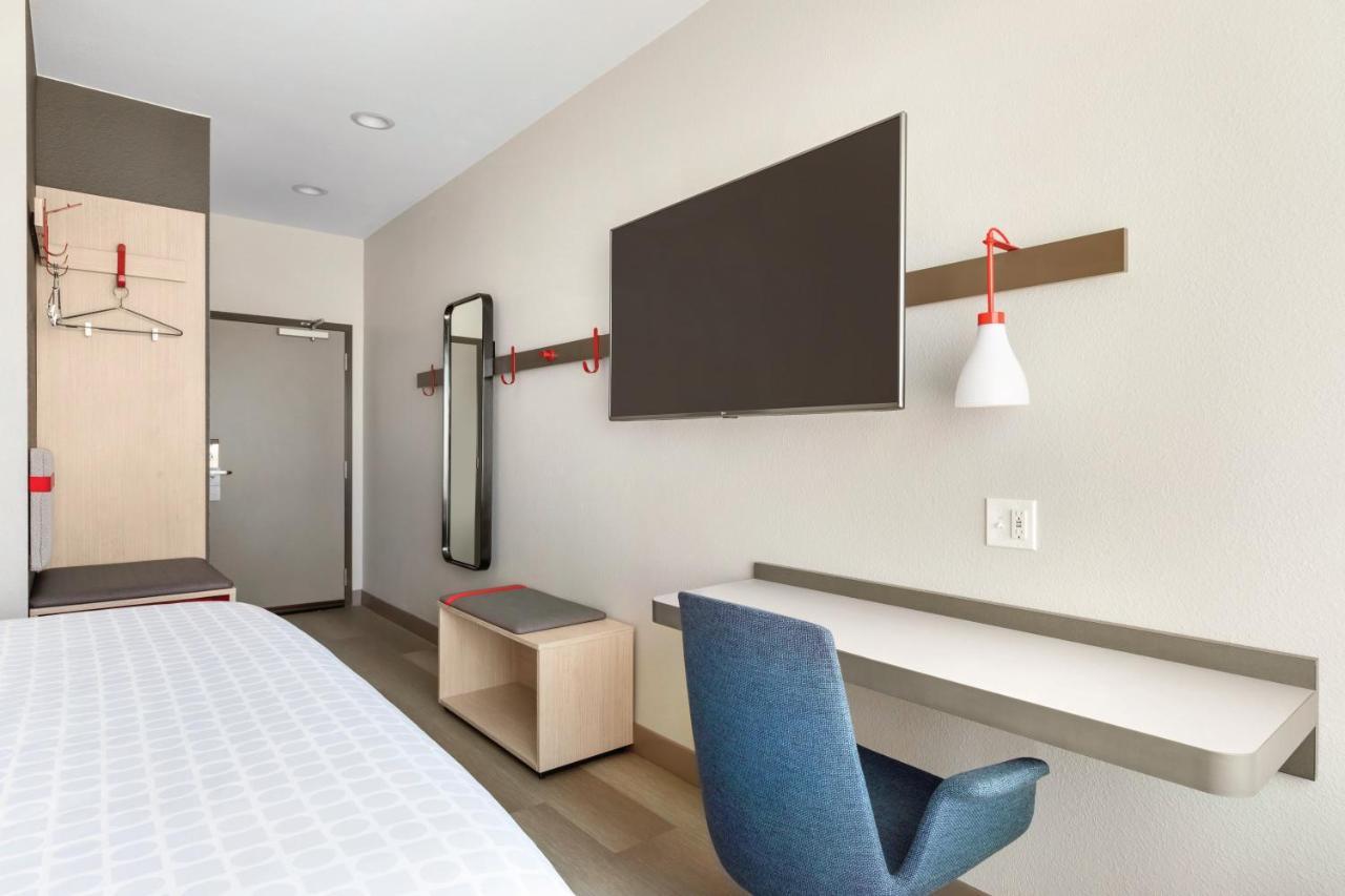 Avid Hotel-Μίντλαντ Εξωτερικό φωτογραφία